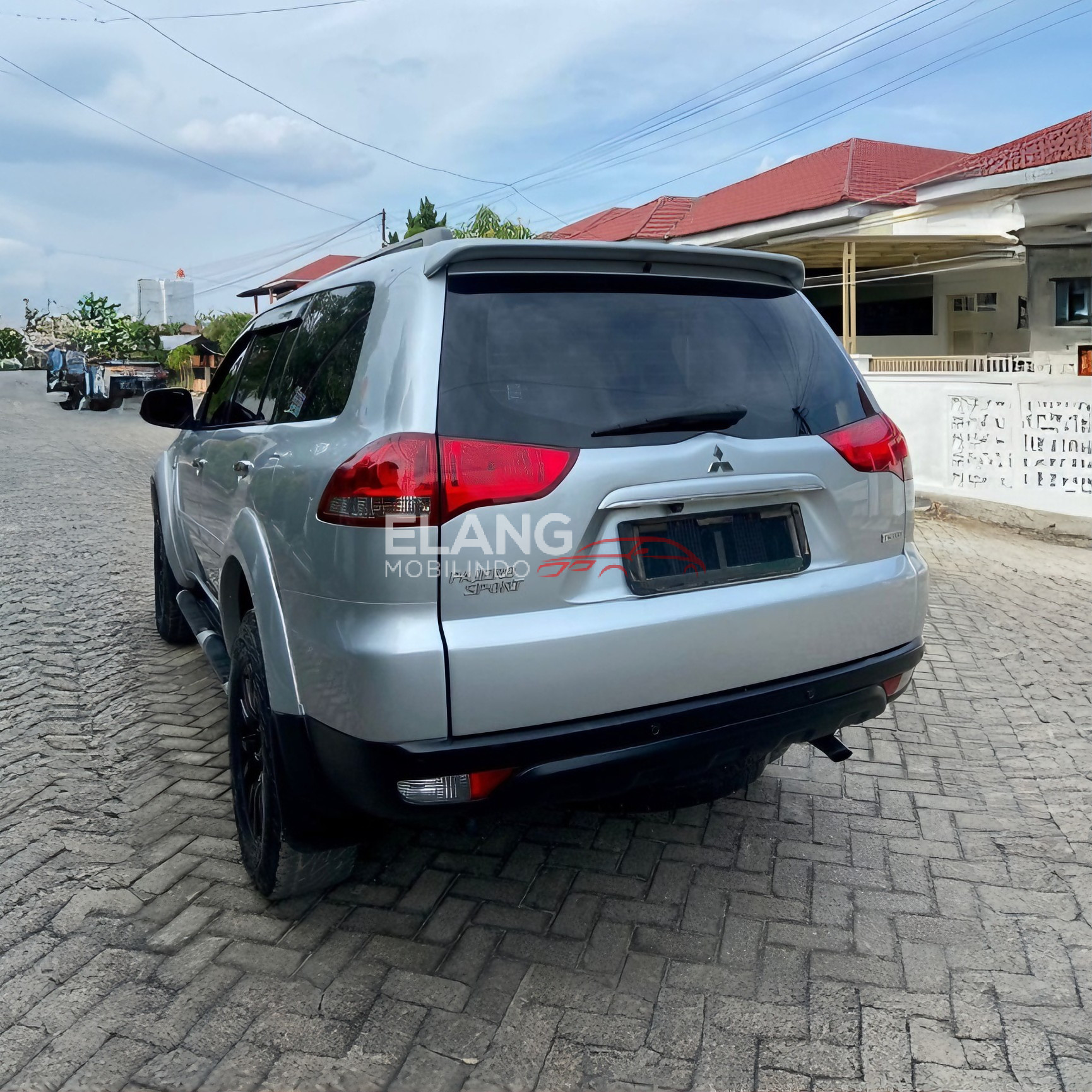 PAJERO EXCEED 4x2 AT