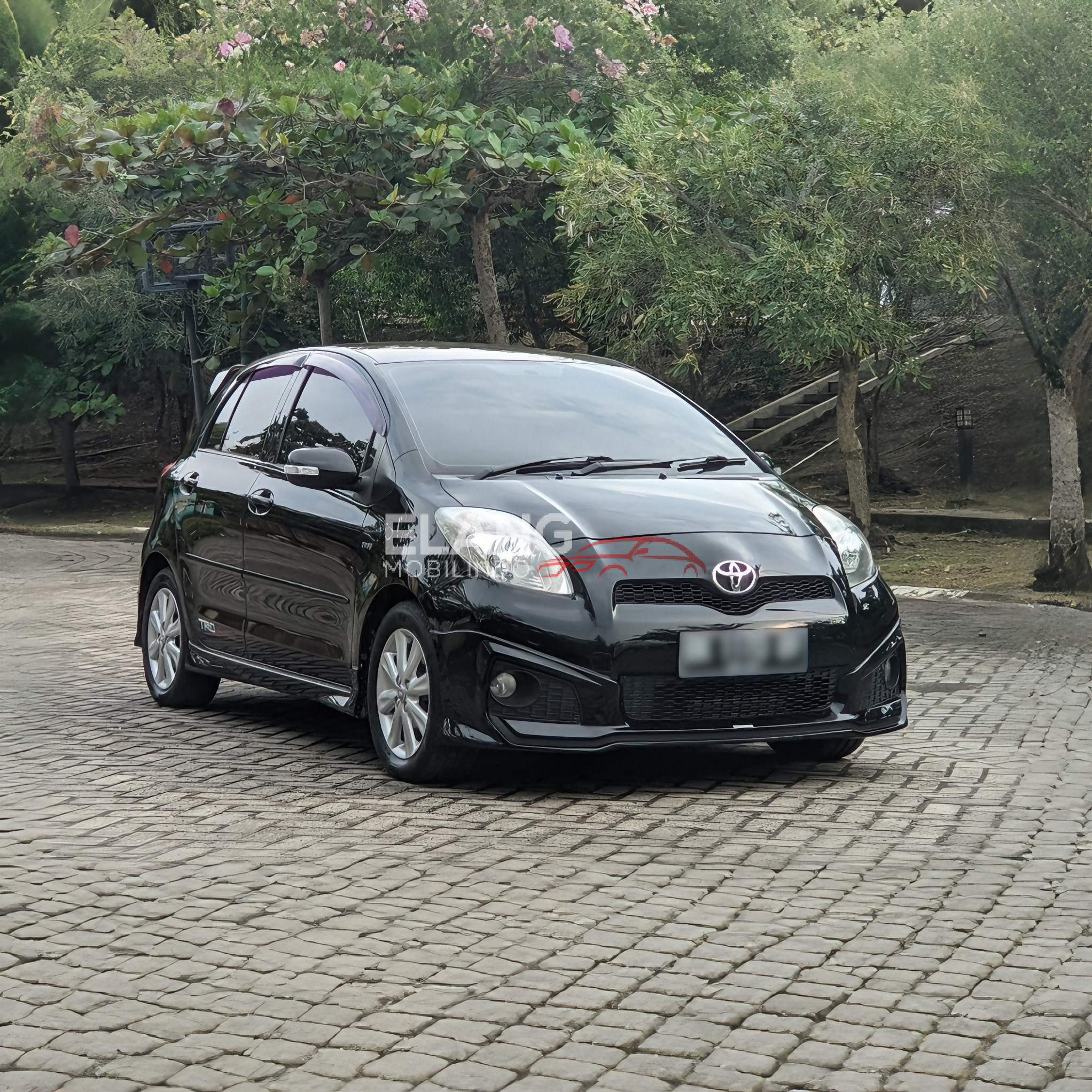 YARIS S LIMITED 1.5 AT